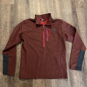 North Face Men's Burgundy Quarter-Zip Sweatshirt